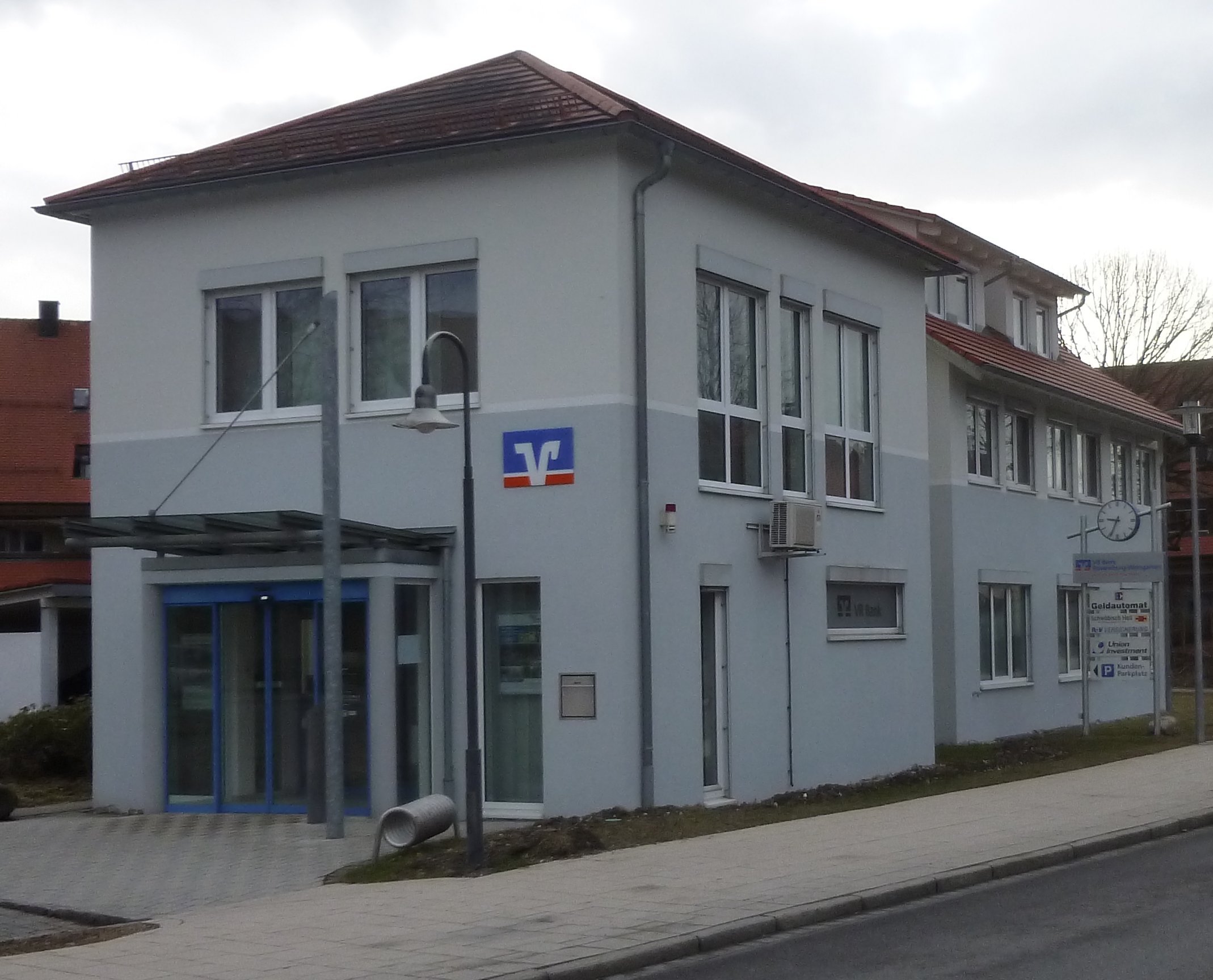  Verwaltungs- und VR-Bankgebäude in der Ravensburger Straße 12 