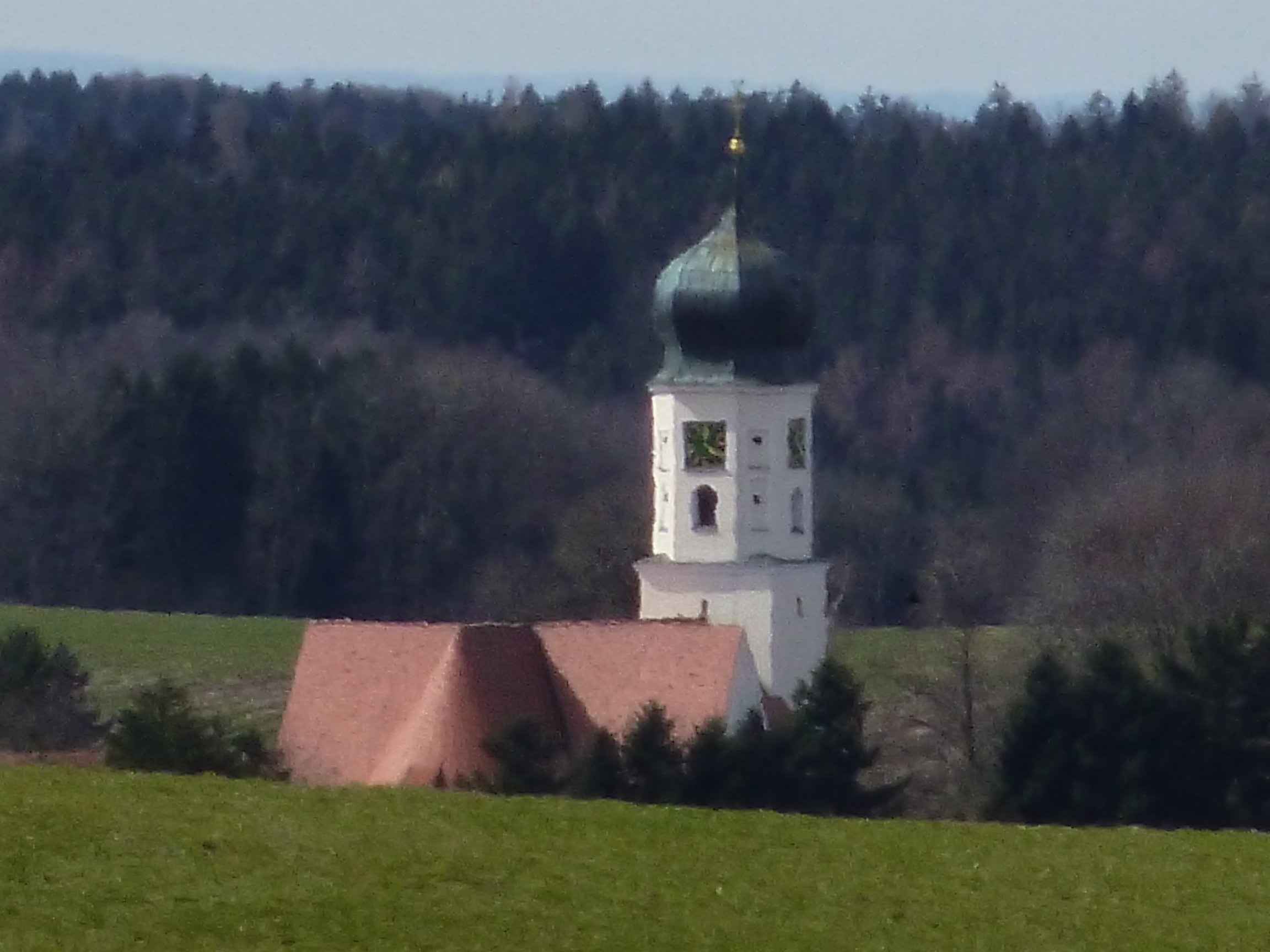  Blick von Giesenweiler auf die Wallfahrtskirche 